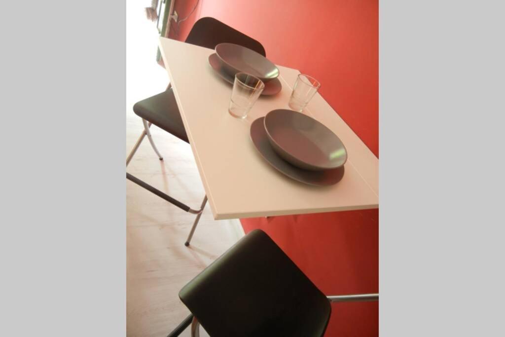 "Little Sicilian Home"-Room With A Private Bathroom & Kitchen -Fridge - And Shared A Beautiful Terrace On Hostel Taormina Center Kültér fotó