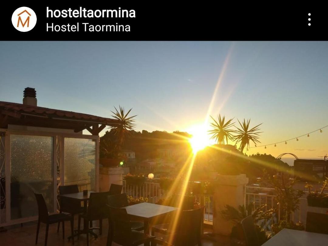 "Little Sicilian Home"-Room With A Private Bathroom & Kitchen -Fridge - And Shared A Beautiful Terrace On Hostel Taormina Center Kültér fotó